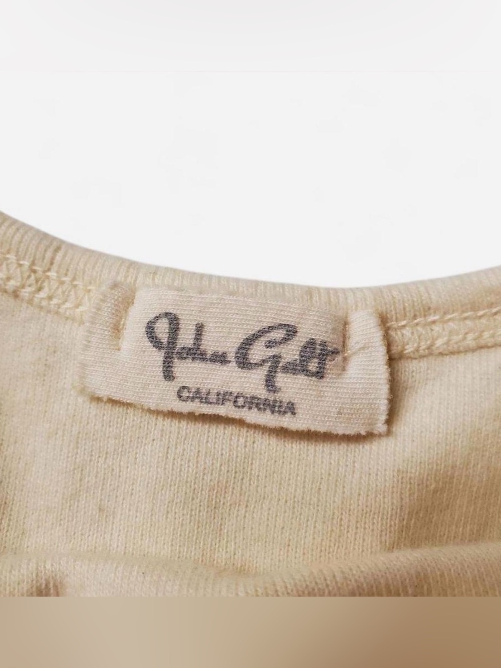 Brandy Melville Hawaii Cami Top - Picture 3 of 4